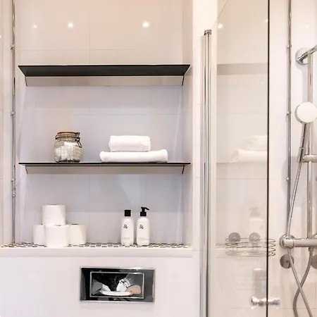 Apartment Spacious In Vibrant Kallio *